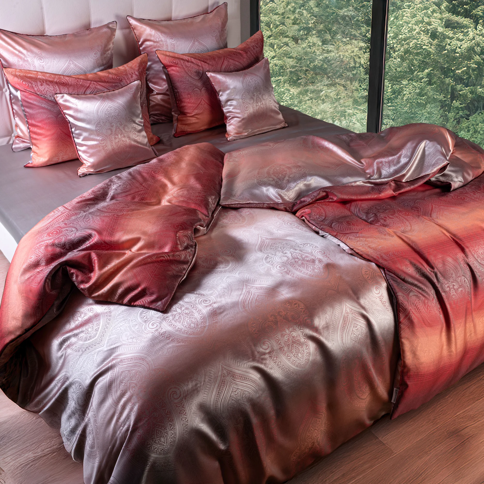 Seidenweber Bettwäsche LYRA Seide Cerise Red Produktbild Seidenweber Bettwäsche LYRA Seide Cerise Red