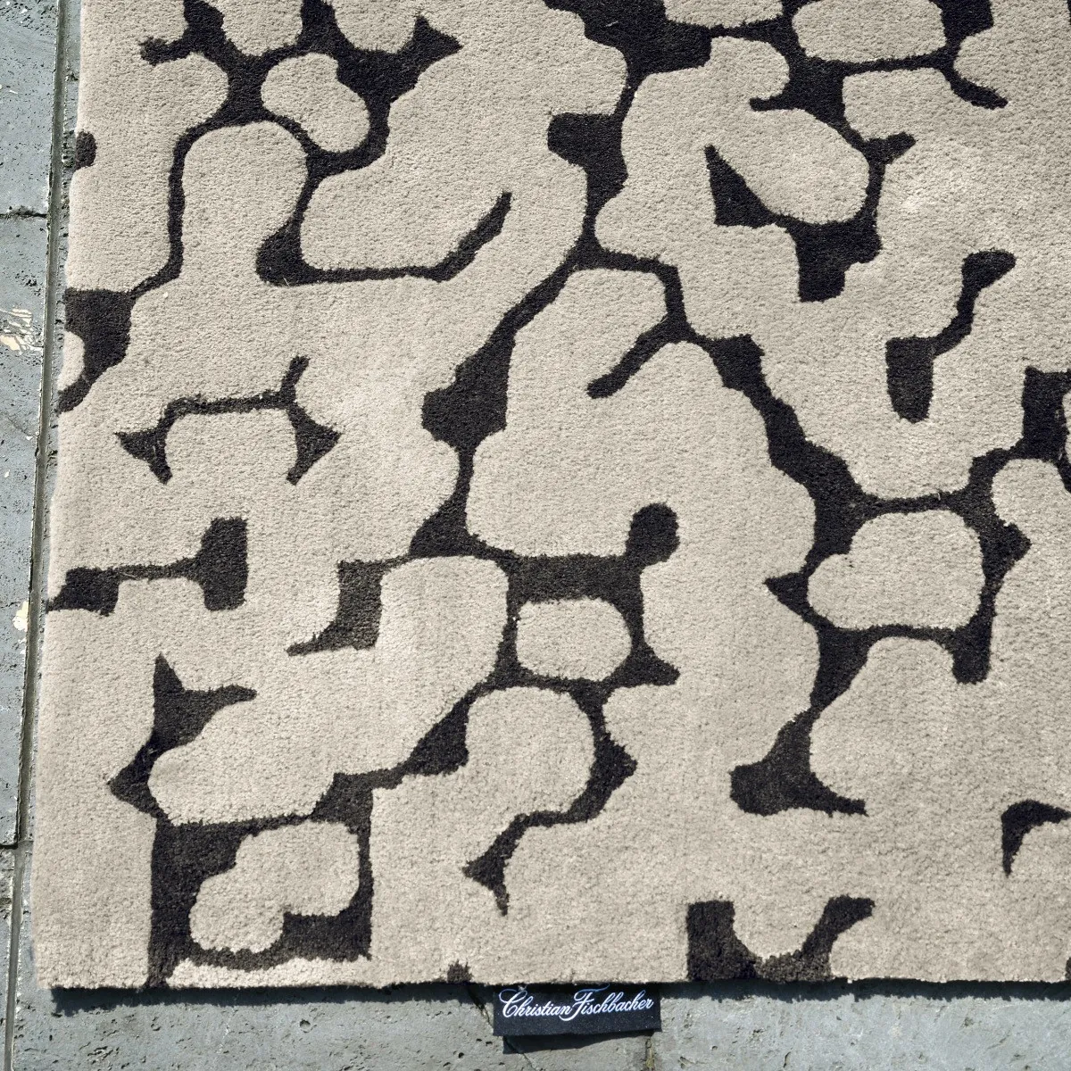 Fischbacher 1819 Teppich ELGON Beige-Schwarz 1