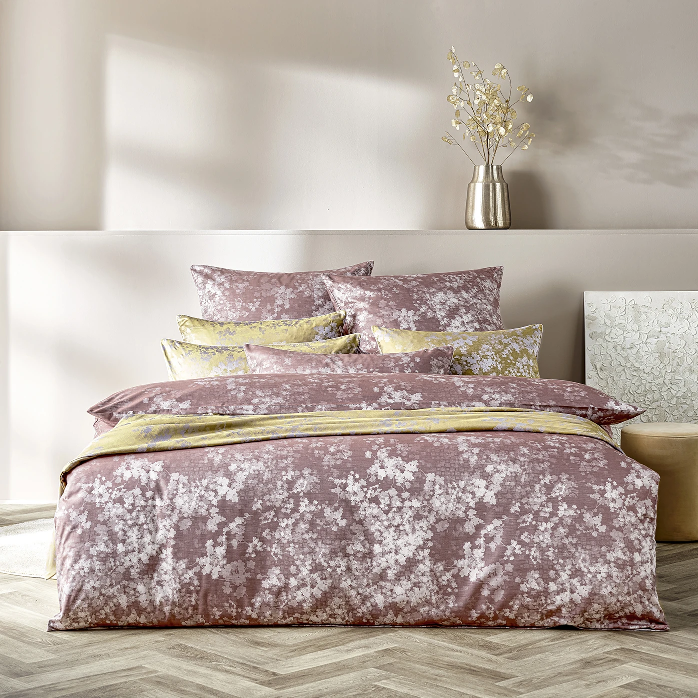 Curt Bauer Bettwäsche FLORA Mako Brokat Damast Rosenbraun Produkt 1 Curt Bauer Bettwäsche FLORA Mako Brokat Damast Rosenbraun 1