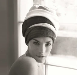 Schlossberg Handtücher und Bademäntel - Produktkategorie Schlossberg Handtücher und Bademäntel