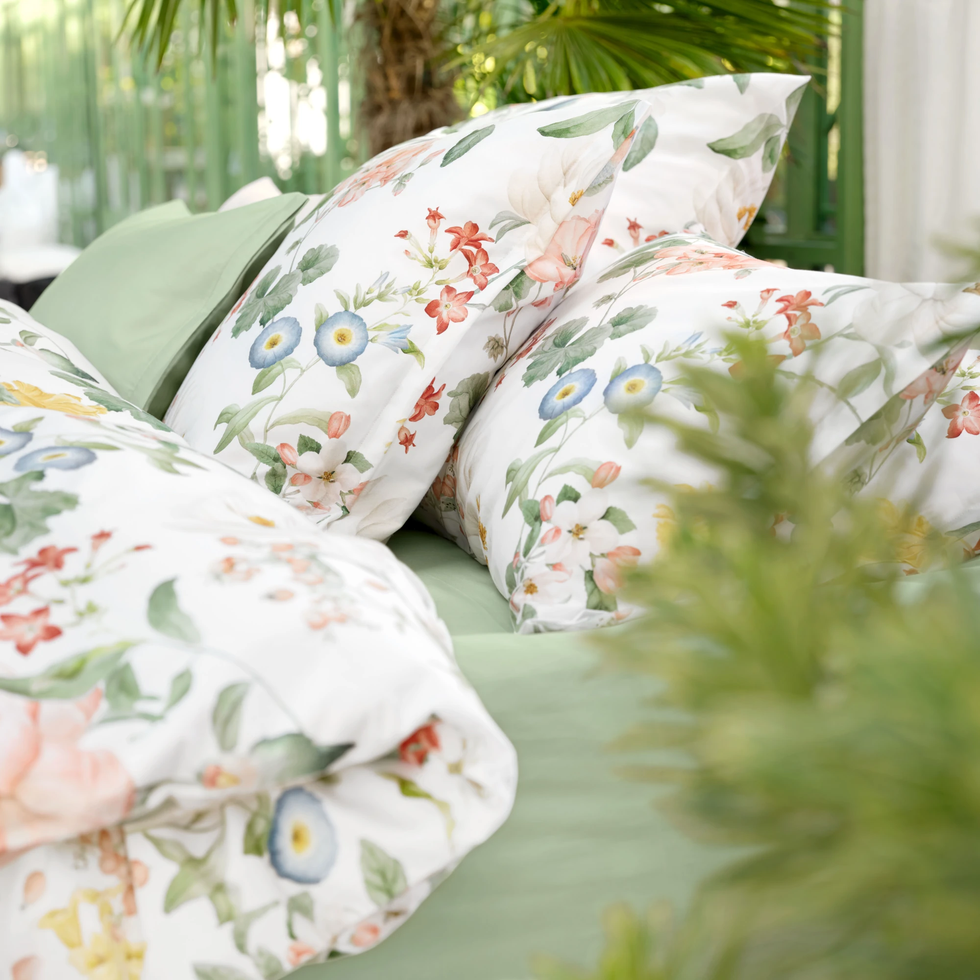 schlossberg bettwaesche artemis satin blanc detail produktbild schlossberg bettwaesche artemis satin blanc detail