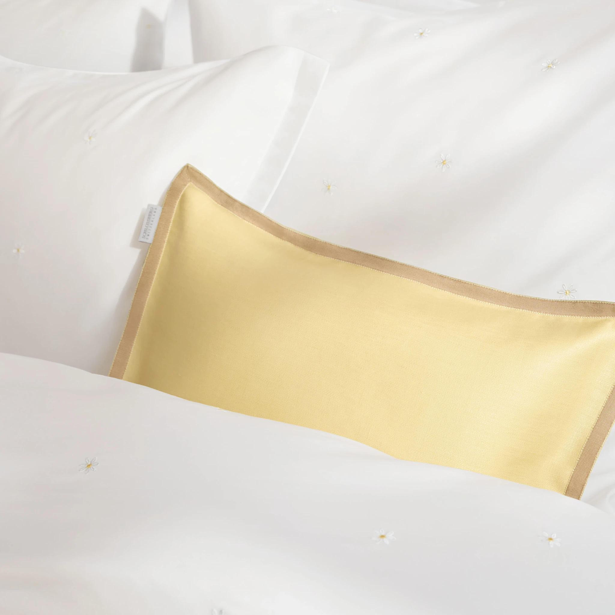 Schlossberg Bettwäsche DAISY Satin Noblesse Blanc Produkt 3 Schlossberg Bettwäsche DAISY Satin Noblesse Blanc 3