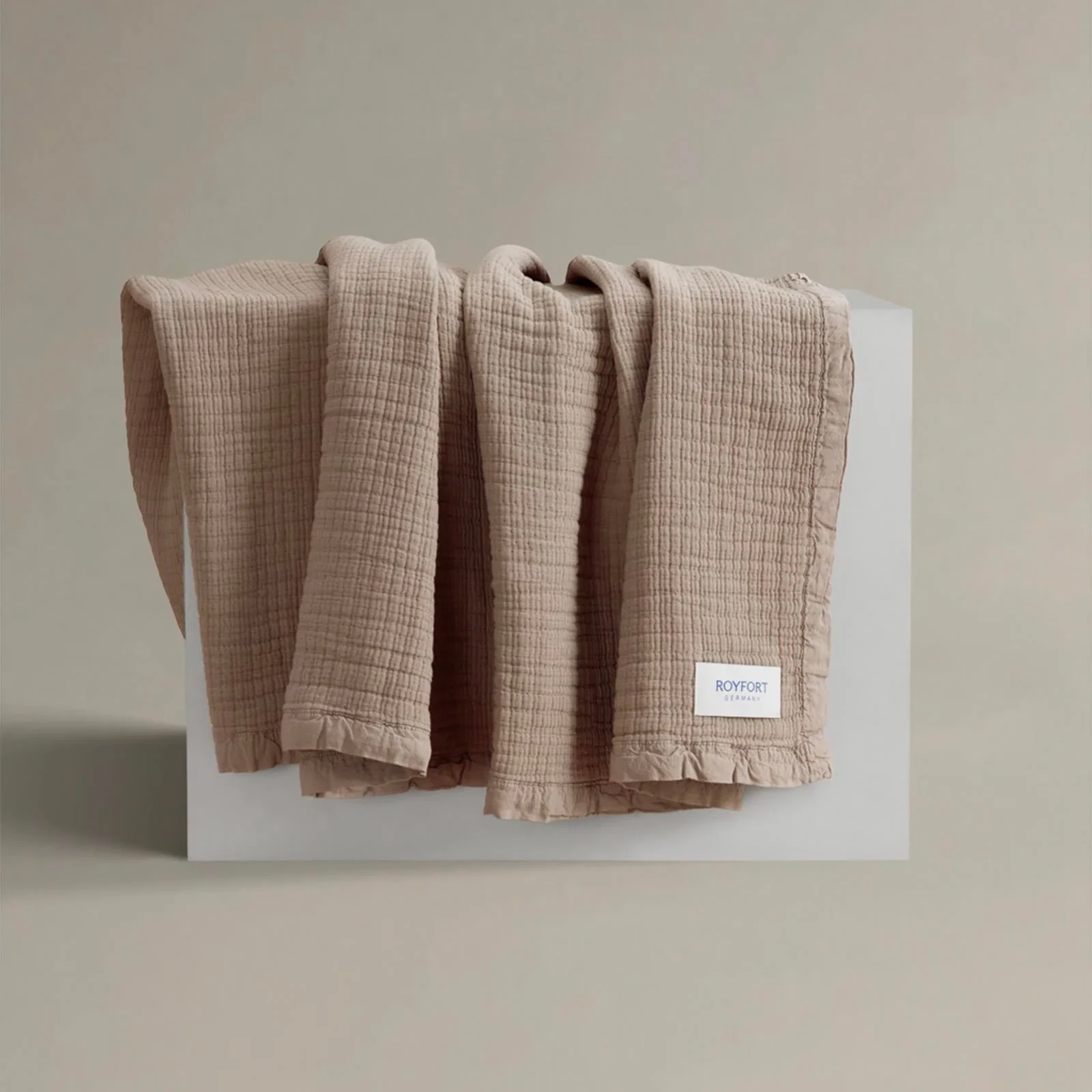 Royfort Throw MUSLIN Taupe product picture Royfort Throw MUSLIN Taupe