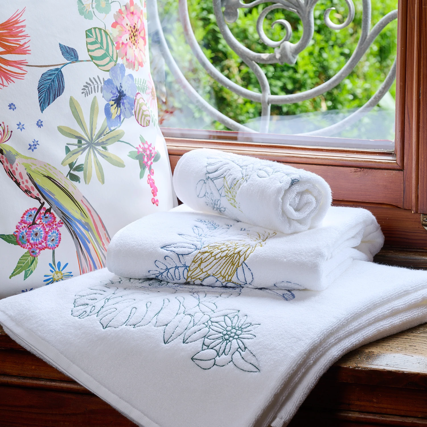 Christian Fischbacher Handtücher PAPAGENA 