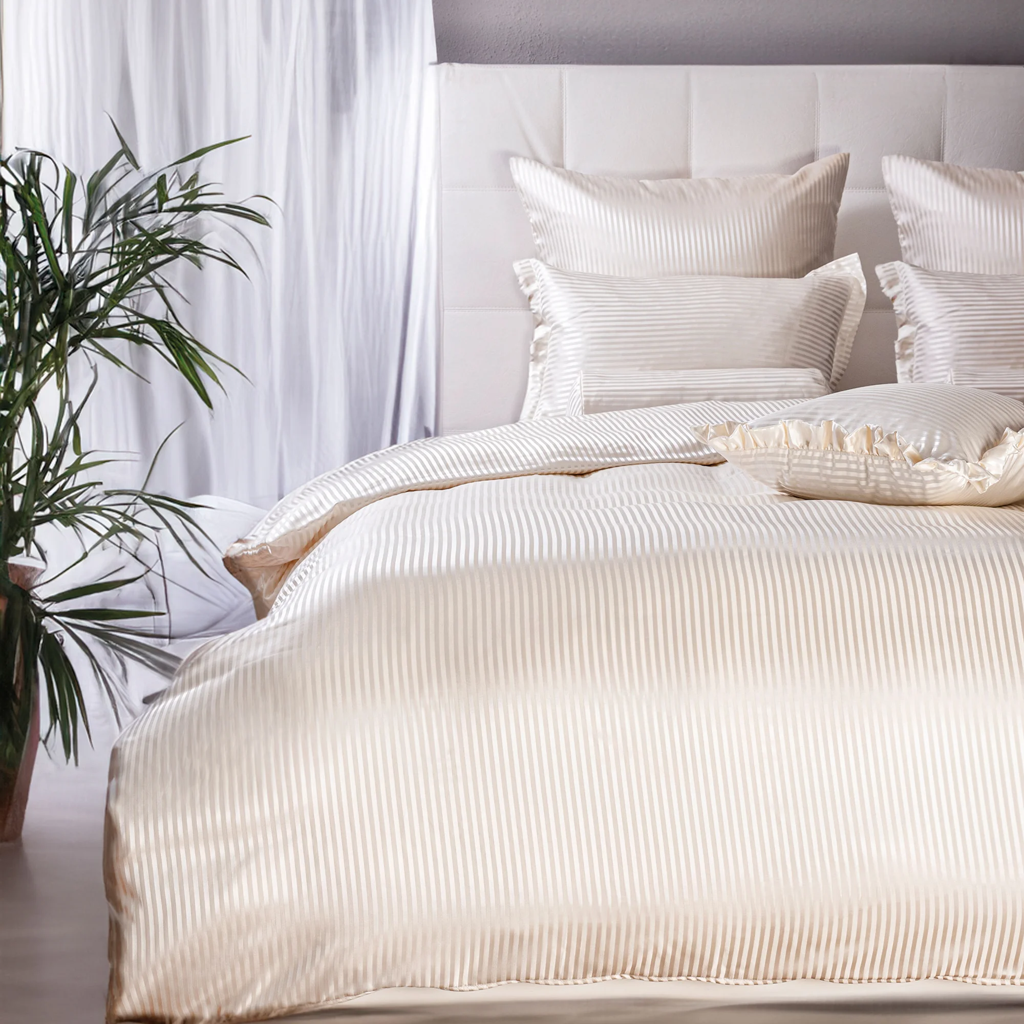 Seidenweber Bettlaken SOHO Seide Nature Produktbild Seidenweber Bettlaken SOHO Seide Nature