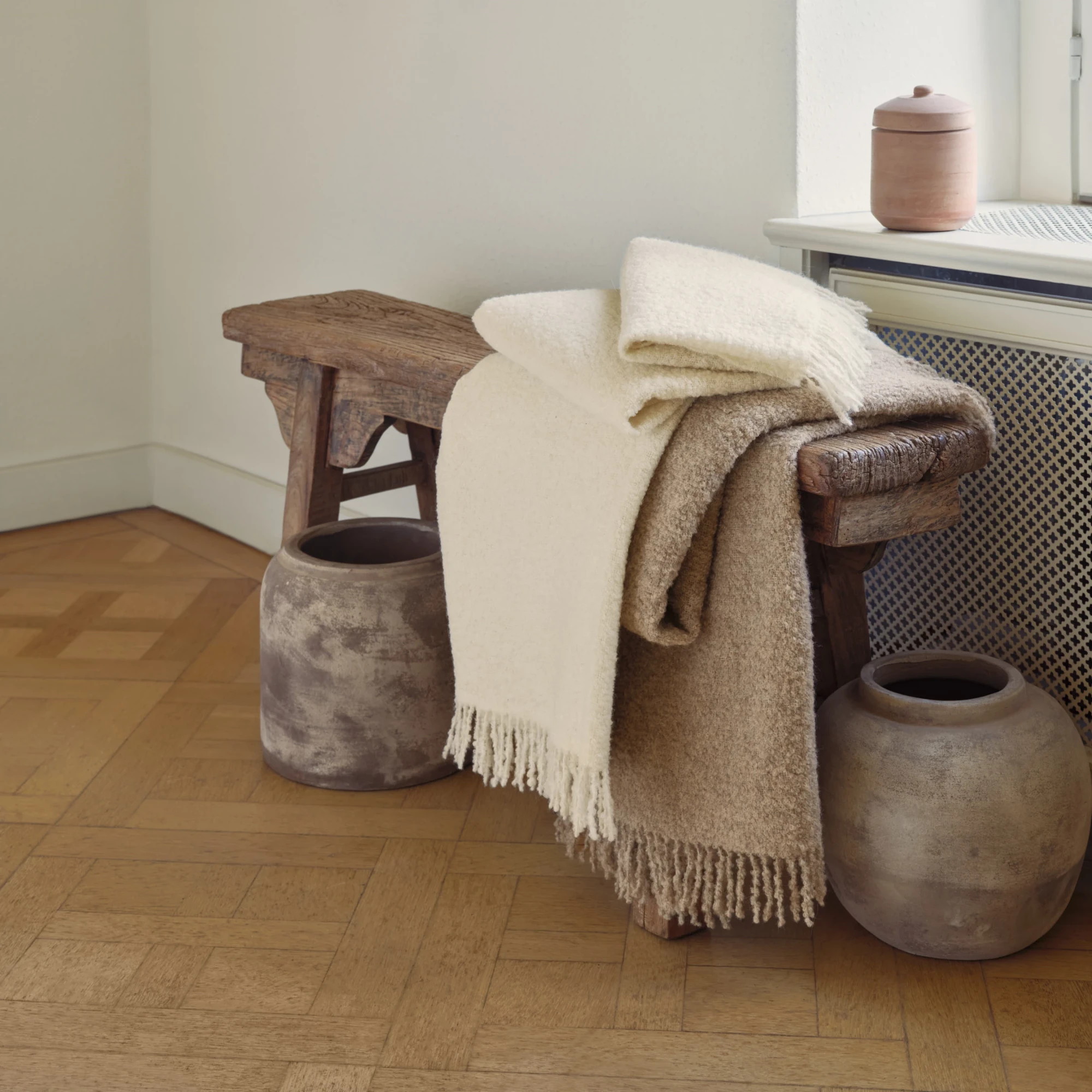 Schlossberg Plaid SORA Alpaka Offwhite Produkt 1 Schlossberg Plaid SORA Alpaka Offwhite 1