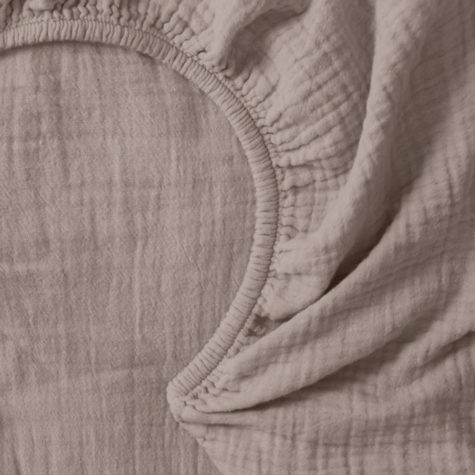 Royfort Fitted Sheet MUSLIN Taupe product picture 2 Royfort Fitted Sheet MUSLIN Taupe 2
