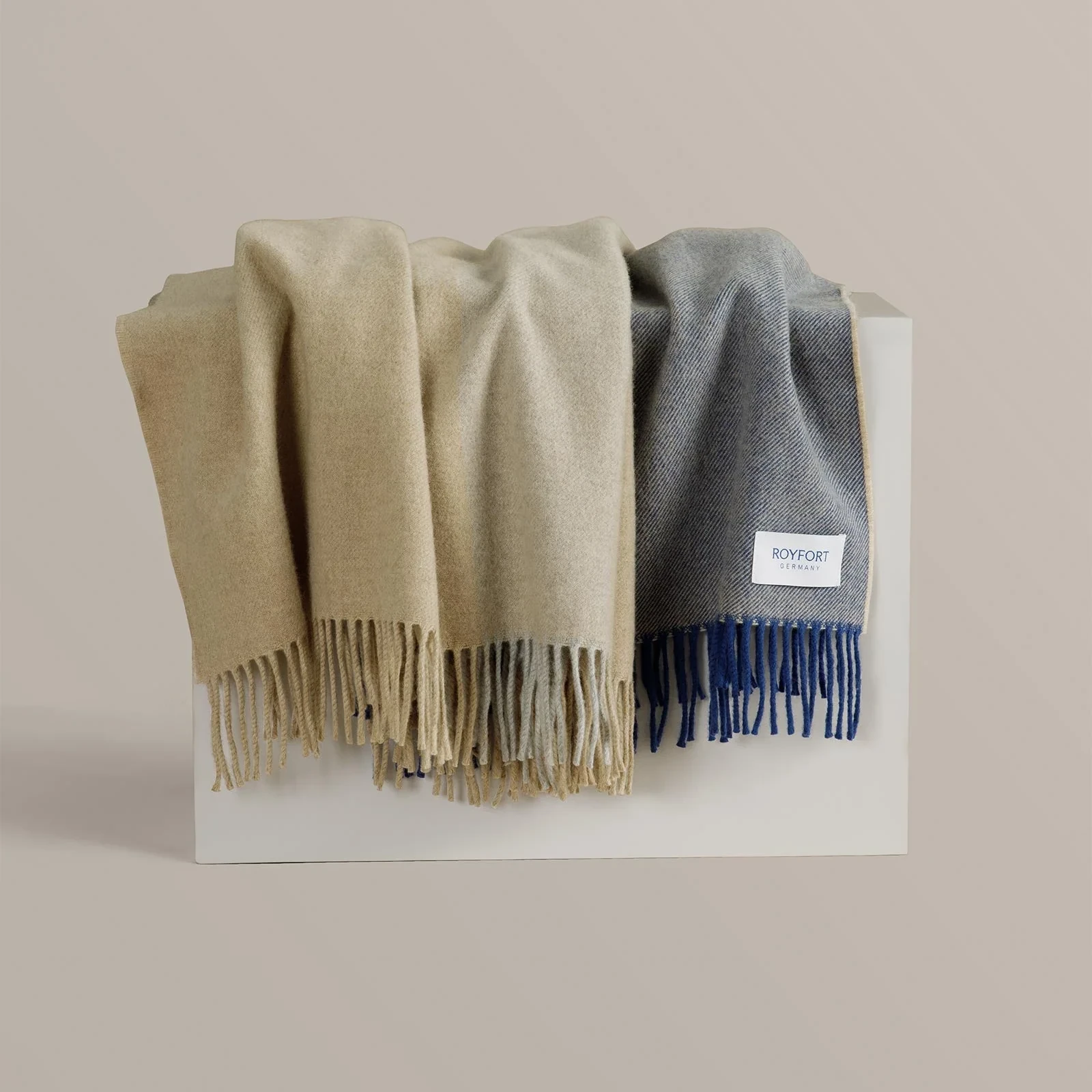 Royfort Throw WOOL-CASHMERE Taupe