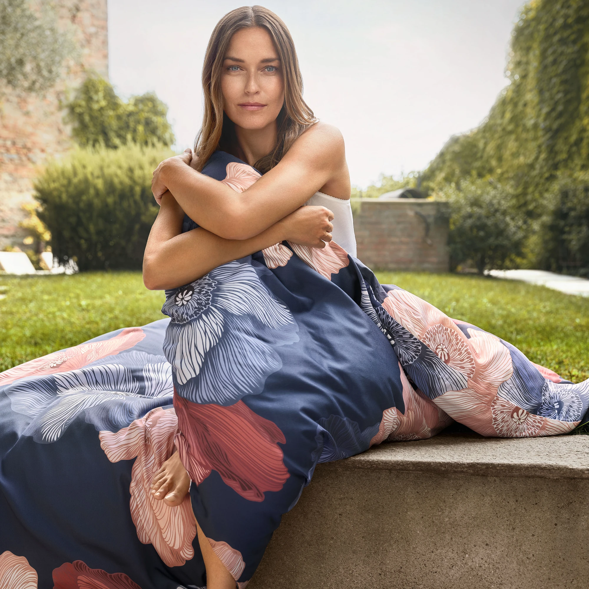 Schlossberg Bettwäsche MONA Satin Noblesse Bleu Produkt 4 Schlossberg Bettwäsche MONA Satin Noblesse Bleu 4