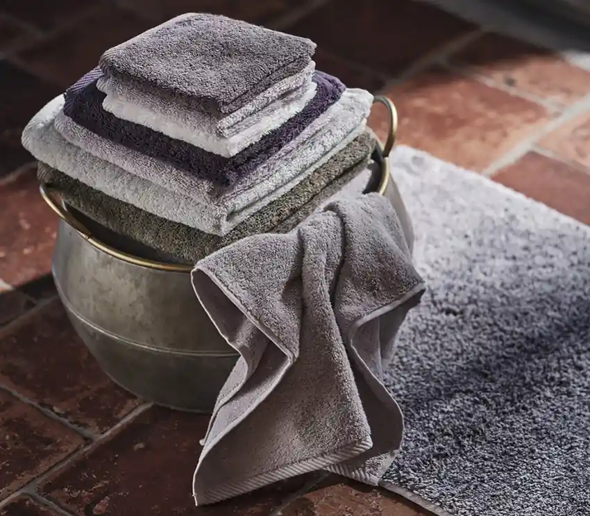 Christian Fischbacher Handtücher Markenshop Produktkategorie