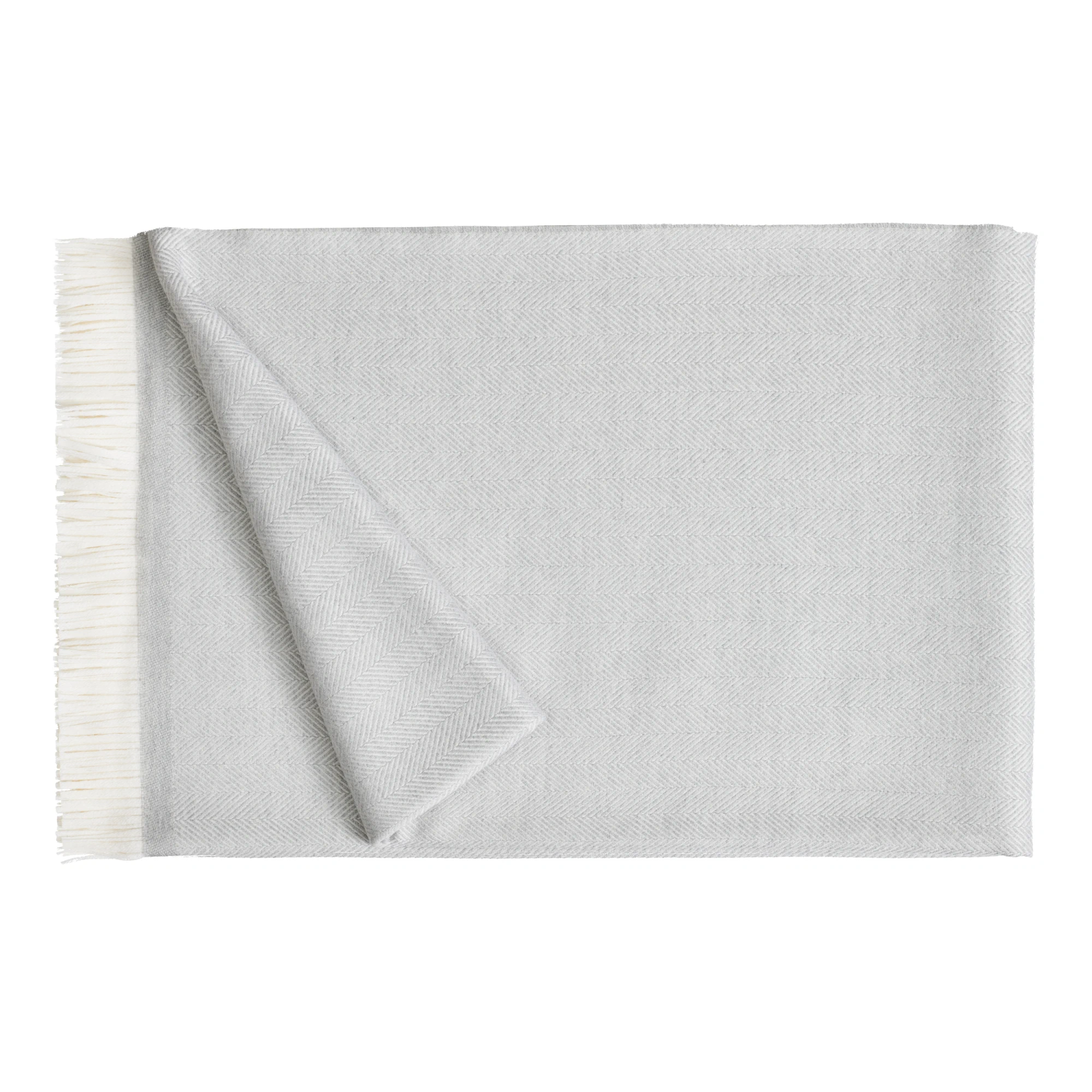 Fischbacher 1819 Kuscheldecke SAINT TROPEZ Hellgrau