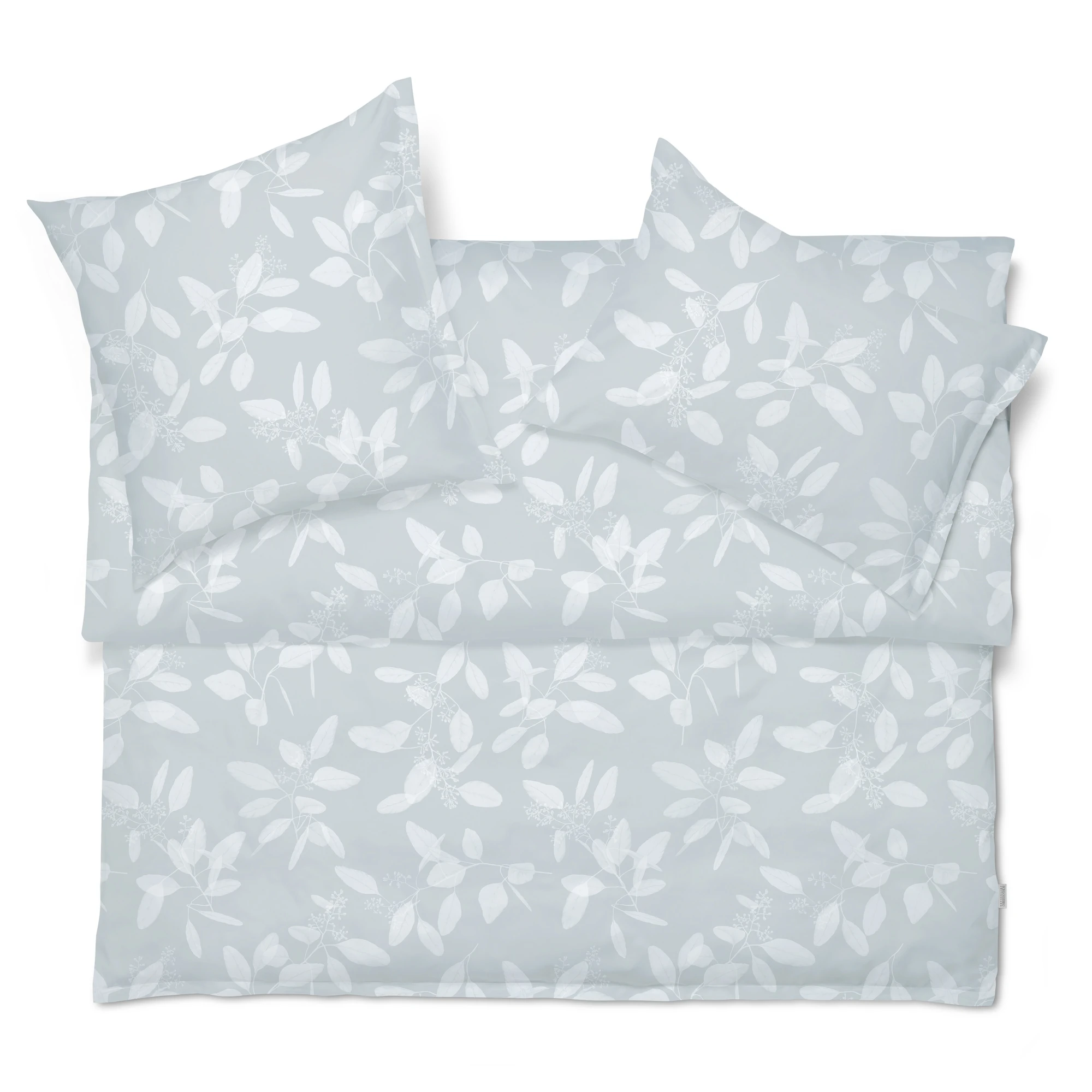 schlossberg bettwaesche omeo satin gris freisteller produktbild schlossberg bettwaesche omeo satin gris freisteller